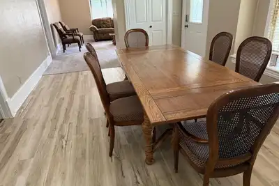 Image de 8 beds-Great deal!