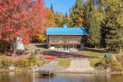 Image de Quiet cottage on private lot minutes from town. Boater or snowmobieler delight!