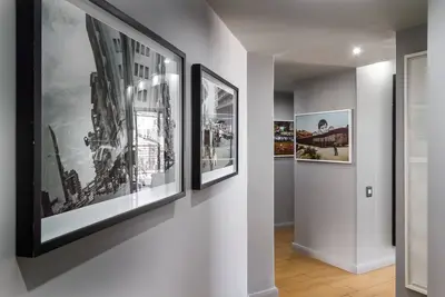 Image de Stunning Central Art Apartment Ii