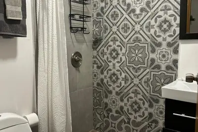 Image de Best Food & Beach Scene—Minus the Noise-2f