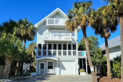 Image de 1603 Lovell Avenue Manor by Tybee Vacation Rentals