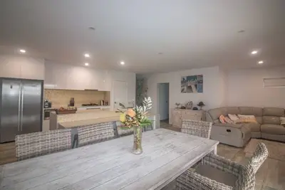 Image de Azure on Bondi Place