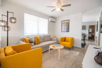 Image de Casa Paloma「Unit 3 「Vejigante」Walk to beach