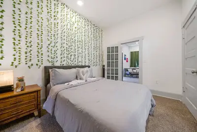 Image de Modern Retreat l 30+ Day Stay Med Center & Airport