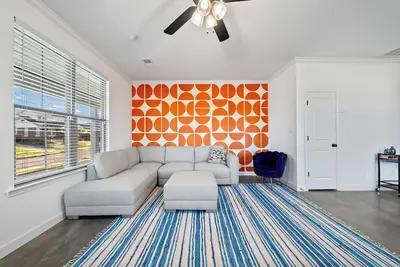 Image de Upscale Haven Close to Downtown