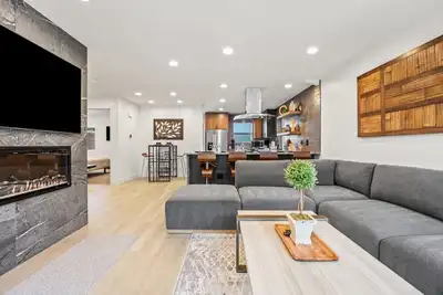 Zen Den on WashPark/Cherry Creek