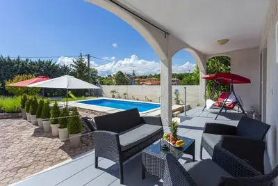 Image de Villa Diana (Istria - Nedeščina)