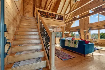 Image de Mountain Escape on 6 acres w Hot Tub & Privacy