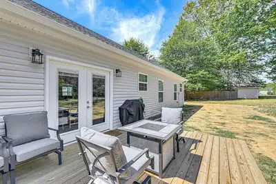 Image de 2 Mi to Marina & Lake Cumberland! Newly Built Home