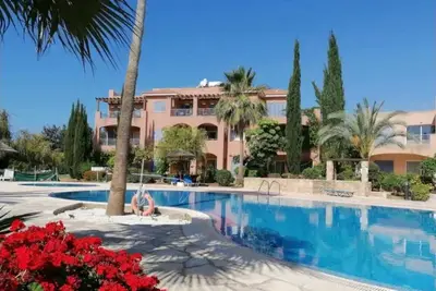 Image de Large apartment in idyllic complex, close to the beach