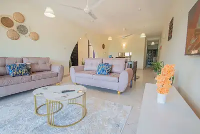 Image de 2-bedroom Apartment - 3 Minutes to The Beach