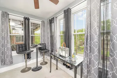 Image de Charming 2-bdrm Apartment near University, Zoo  & Hospitals