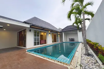 Image de Private Pool Villa - 2 Bedroom with garage in gated community