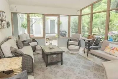 Centrally Located Home in Nora