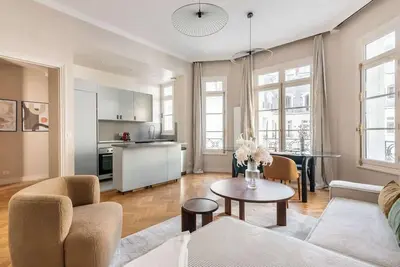 Image de Élégant appartement avec suite - Arc de triomphe