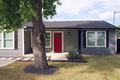 Image de Newly Renovated South Austin Home