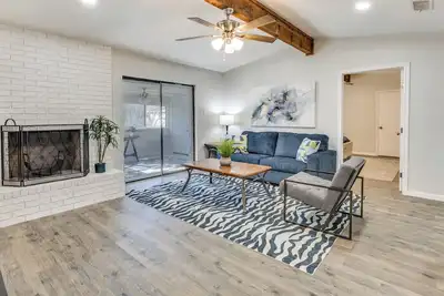 Image de Sweet Dreams in Georgetown, Tx -pets-long stays- private office