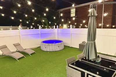 Image de Your Cozy Haven Close to Everything – Perfect Comfort and Location!