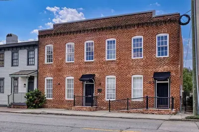 Image de Savannah Frederick - 1st floor