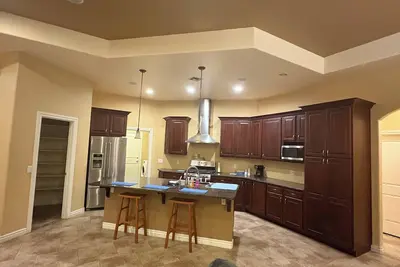 Image de Comfortable for work, or family, 4-bedroom house with Ac in charming Safford