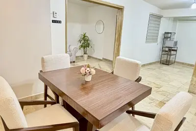 Image de Beautiful house 3 beds 1 bath super located! - We invoice