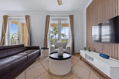 Image de Private Two-Story Villa @Casitas