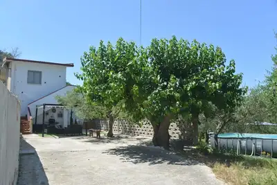 Image de Here you find your serenity. Villa surrounded by nature with swimming pool.