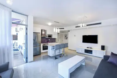 Image de Sunny Apartment w/ Parking by HolyGuest