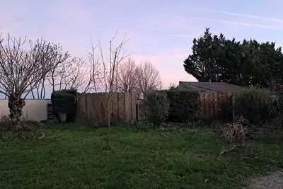 Image de 🌾 Maison de campagne familiale avec piscine – Idéale pour séjours au calme