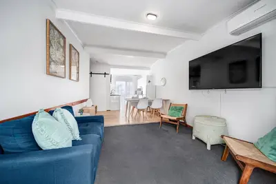 Image de 2 Bedroom Apartment at Beachomber Peregian