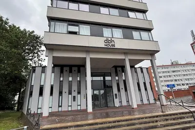 Image de Luxury Retreat in Carlton, Nottingham – Stylish Comfort & Convenience