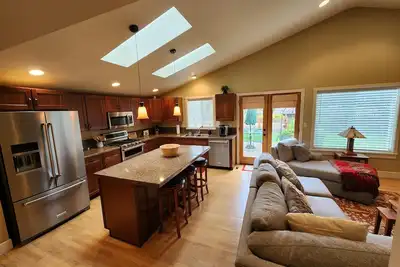 Image de Charming 3-bedroom Craftsman House in Kirkland