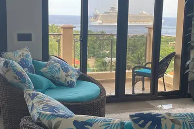 Image de 3-bedroom villa in charming Gravel Bay with Ac