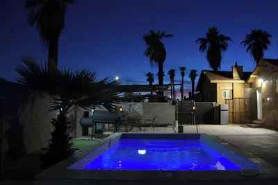 Image de 3-bd 2bath / Plundge Pool/ Hot Tub/ Downtown Pheonix