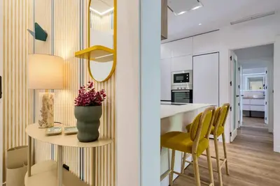 Image de Comfortable 2br Apt + Balcony & Free Parking