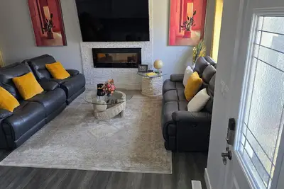 Image de 15 minutes of Downtown, proximity to popular attractions or events,