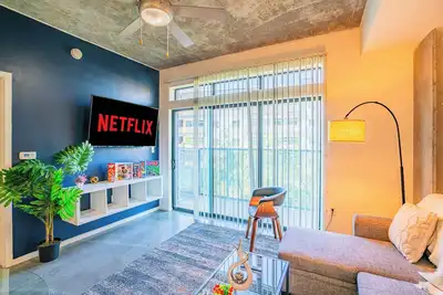 Image de Cdt Phx Stay, Pool, Gym, Balcony, Wd, Parking