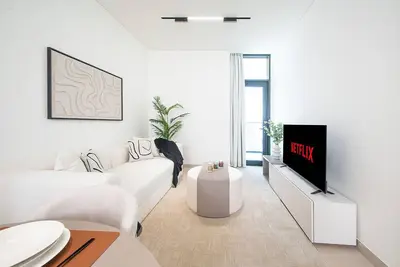 Image de Beautiful 1 Bed in Binghatti Azure