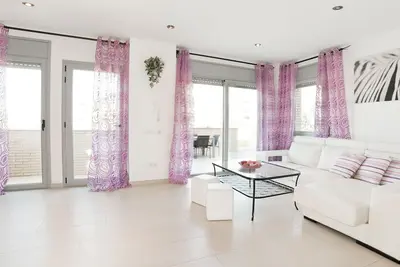 Image de Duplex in Sitges with sea views, parking, terrace, balcony