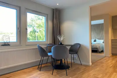 Image de Newly renovated apartment with free parking