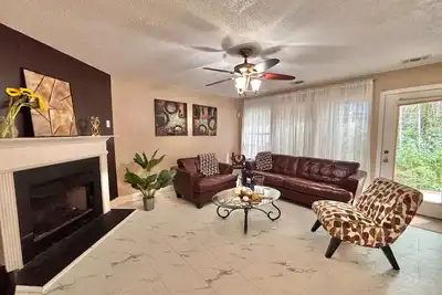 Image de Beautiful in Mableton for 7