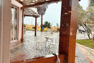 Image de Best hosting place for explorers