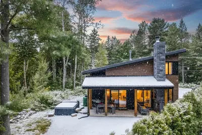 Image de Spa et Rivière | L'écureuil