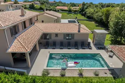 Image de Villa Lejla with private Pool and Garden by 22Estates