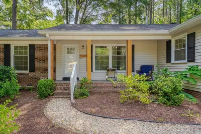 Image de New! Relaxing Retreat Near North Hills & Downtown