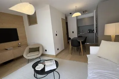 Image de Pied des pistes de ski, remise en forme, piscine, sauna, hammam, terrasse, télévision, casier à ski