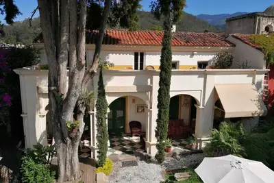 Image de Villa Leonor #7, House of the Marquis of Aycinena and Irigoyen, in the Colonial Era