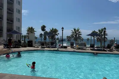 Image de Presidential Suite - 4-bedroom awesome hotel suite in fabulous Oceanside