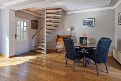 Image de Entire villa, free breakfast, free parking