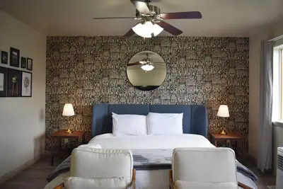 Image de Spacious Studio Retreat I Century